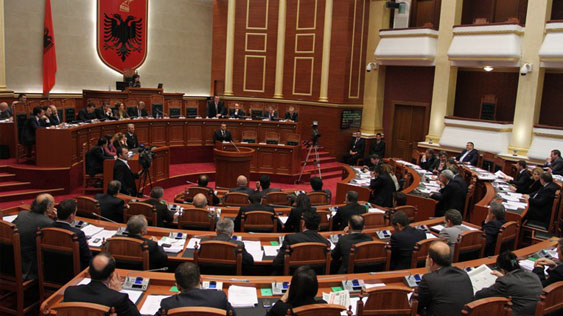 Parlamento Albanese - immagine 1